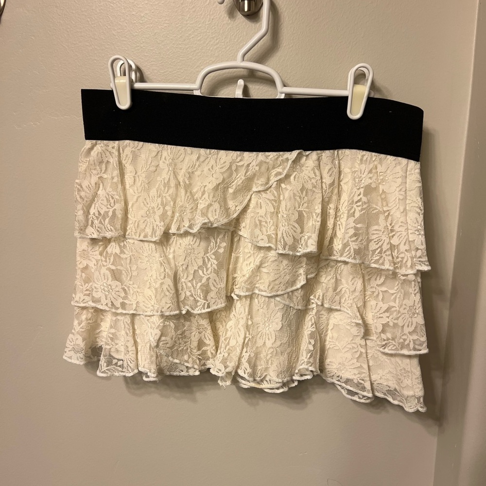 Skirt, size large but fits like medium